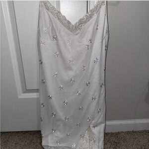 Princess Polly daisy dress